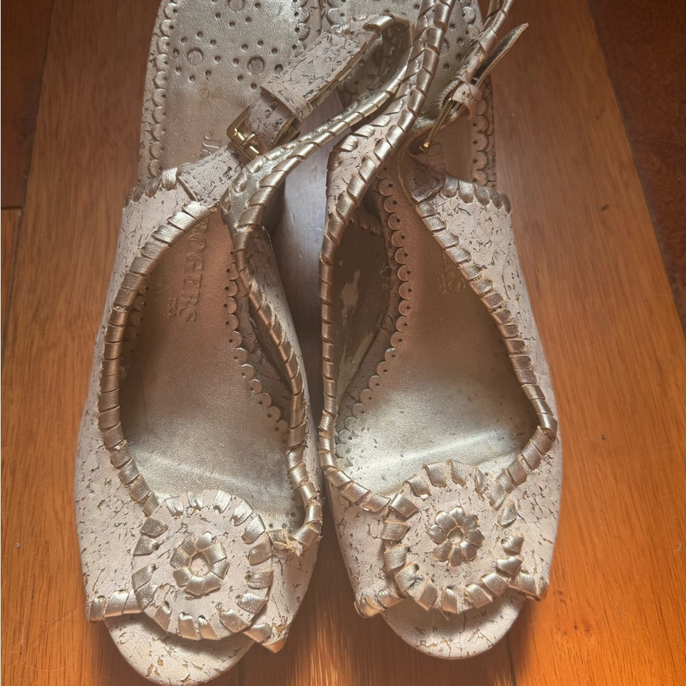 Jack Rogers wedges. size 7.